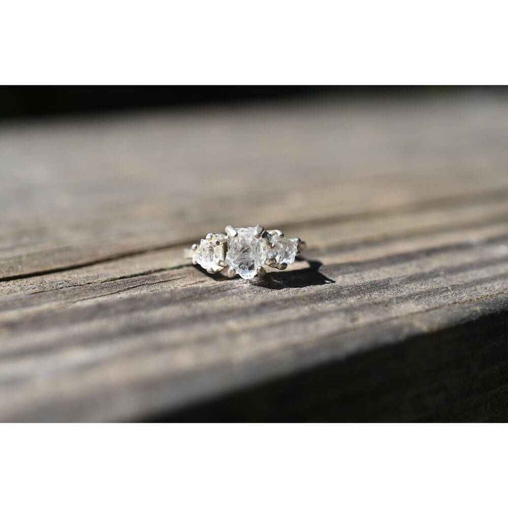 Engagement ring Raw Quartz  Rough Diamond Jewelry Natural Uncut Diamond Band Qua